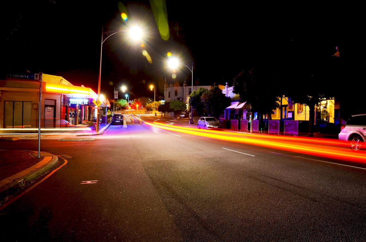 Rosemoore Bed & Breakfast Perth Bagian luar foto