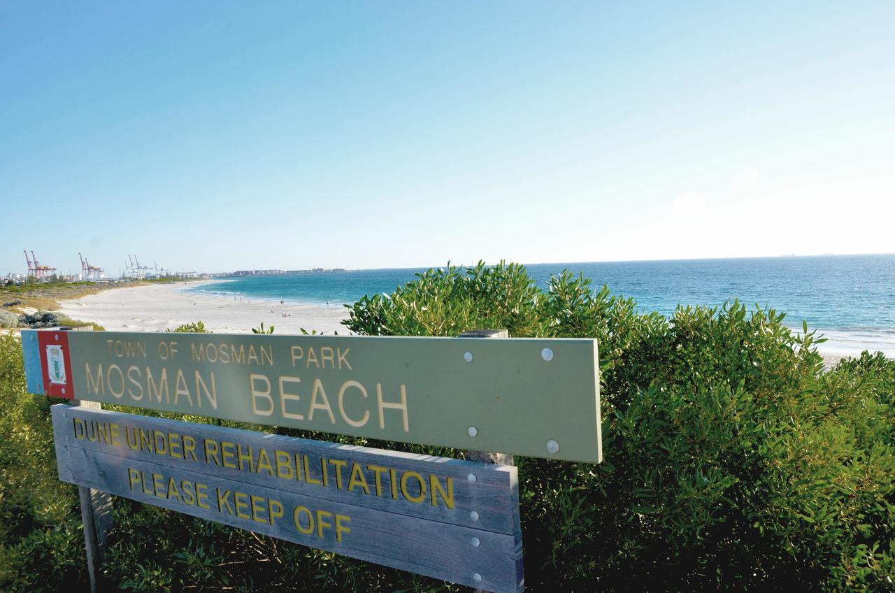 Rosemoore Bed & Breakfast Perth Bagian luar foto